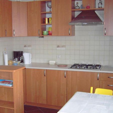 Apartament Pod Strzelecka Gora Jelenia Gora Bagian luar foto