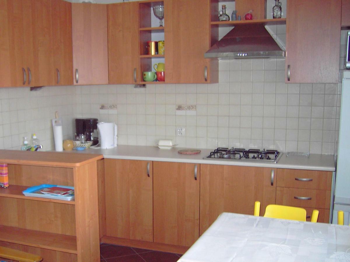 Apartament Pod Strzelecka Gora Jelenia Gora Bagian luar foto